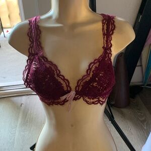 NWT For Love & Lemons xVS collaboration Noel Bra M (34BC, 36AB) color Burgundy